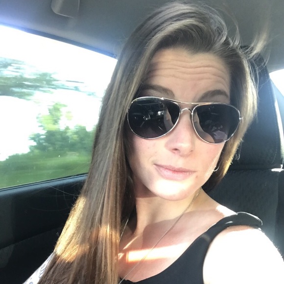 Meet your Posher, Jesica - Picture 1 of 1